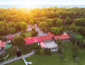 Oakwood Resort